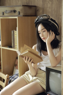 正在播放女学生bd高清